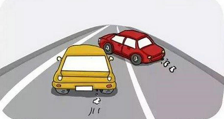 正常超車對(duì)方突然左拐誰的責(zé)任