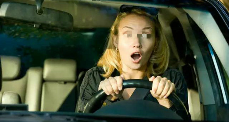 直線行駛方向盤(pán)控制不穩(wěn)是什么原因