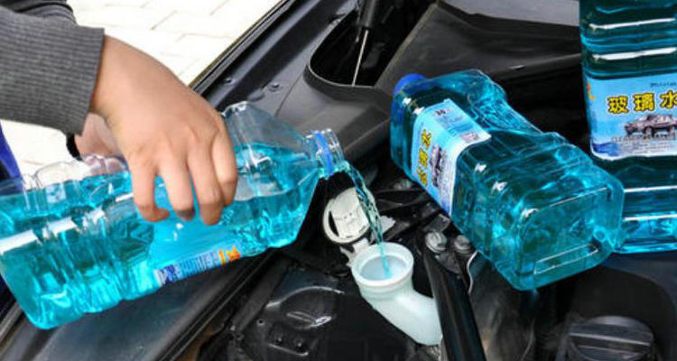 礦泉水可以當(dāng)玻璃水用嗎