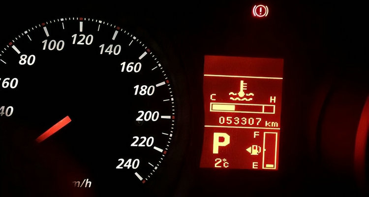 水溫90度風扇不轉正常嗎