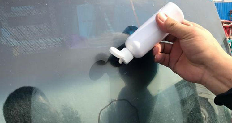 汽車玻璃有劃痕可以修復嗎