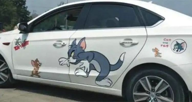 車身上的貼紙時(shí)間長(zhǎng)了怎么去除