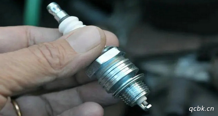 火花塞有必要去4s店換嗎