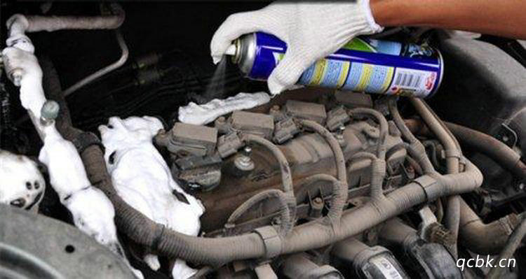 汽車發(fā)動(dòng)機(jī)油泥多久清洗一次