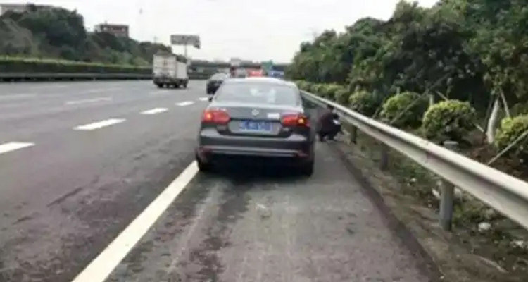 高速路違停怎么處罰 高速路違停扣幾分