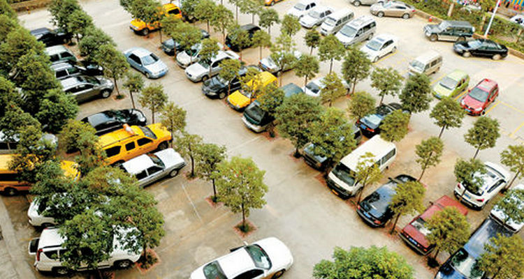 小區(qū)地上停車收費(fèi)合法嗎