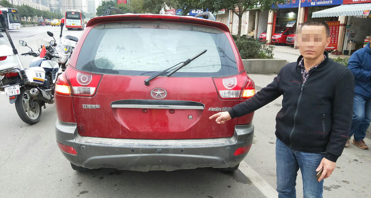 不安裝號牌上路扣幾分