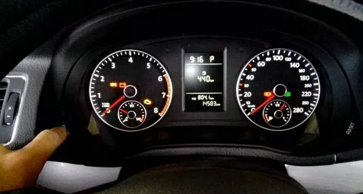 大眾汽車提示保養(yǎng)怎么消除