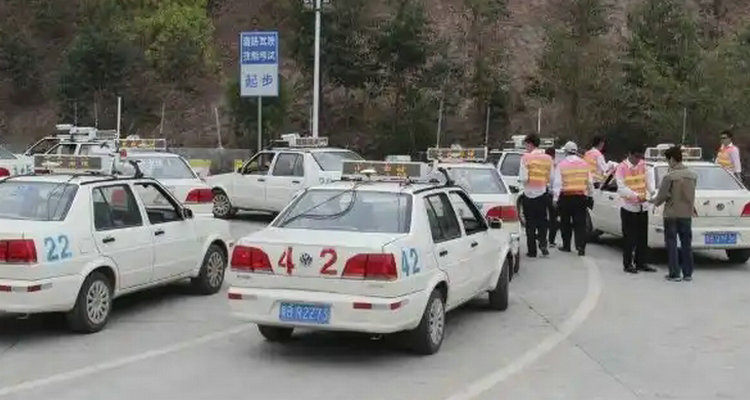 c2科目三考試項目有哪些