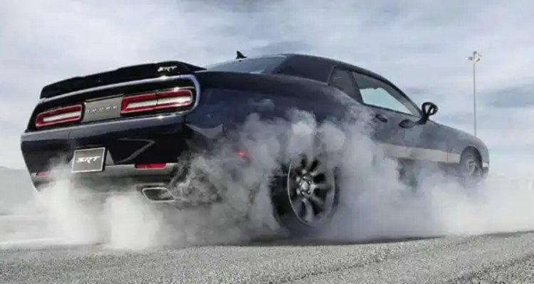 手動擋怎么起步不熄火