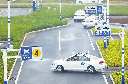 科目二考前不要練太多，不自卑不自負(fù)就好