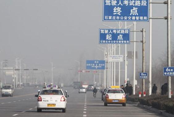 科目三考試內(nèi)容，簡單更需要細(xì)心