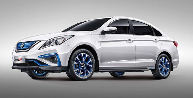 新款風行S50EV，NEDC續(xù)航里程為401km