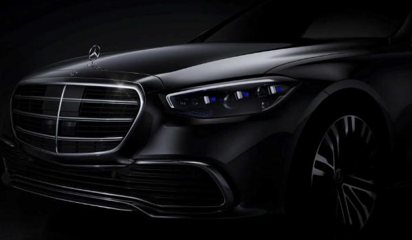 全新一代奔馳S級，車燈是最別致的亮點