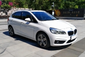 寶馬218i旅行車二手車價格，市場成交價12萬起
