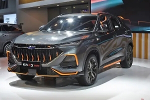 長安歐尚x5價(jià)格2021款落地價(jià)，在售2021款報(bào)價(jià)6萬起（全款落地最低8萬）