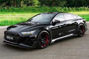 奧迪rs7落地價(jià)要多少錢(qián)，僅售Sportback版報(bào)價(jià)146萬(wàn)（全款落地176萬(wàn)）