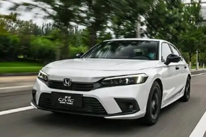 本田思域怎么樣，新款車型搭載1.5T+CVT動(dòng)力（綜合油耗不到6L）