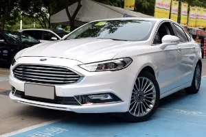 福特蒙迪歐二手車價(jià)格，市場(chǎng)成交價(jià)5萬(wàn)起（第三年保值率55%）