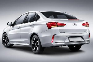 東南a5翼舞配置參數(shù) 車身長達(dá)4.5米(前后獨(dú)立懸架結(jié)構(gòu))