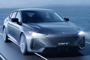 長安uni-v落地價多少錢圖片 2022款長安uni-v落地僅12萬
