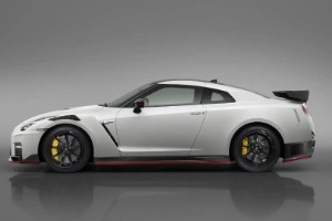 gtr是什么車 日產高性能跑車(搭載3.8T V6發(fā)動機)