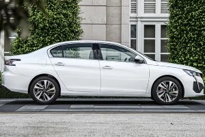 東風(fēng)標(biāo)致408二手價(jià)格及圖片 標(biāo)致408二手價(jià)2萬(表顯里程8.05萬公里)