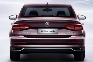 別克英朗和大眾朗逸哪個(gè)好 朗逸車(chē)身長(zhǎng)達(dá)4.6米(英朗馬力達(dá)163匹)