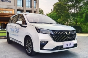 五萬以下的七座商務(wù)車 五菱佳辰、菱智、瑞風M3值得購買