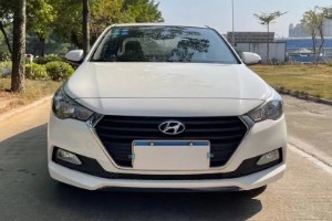 現(xiàn)代悅納分期首付多少錢 分期首付1萬(36期月供1166元)