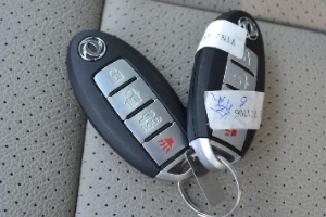 汽車鑰匙丟了怎么辦 4S店、汽配城匹配鑰匙（部分車型需更換車鎖）