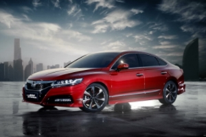 思鉑睿和雅閣哪個(gè)好 雅閣好一些（配置豐富、動(dòng)力充足、保值率高）