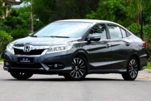 凌派怎么樣 爆發(fā)力強、外觀年輕運動、后排空間大（軸距2730mm）