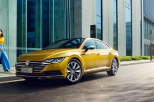 大眾cc怎么樣 車內(nèi)設(shè)計(jì)顏值較高、行駛穩(wěn)定性好、加速動(dòng)力強(qiáng)