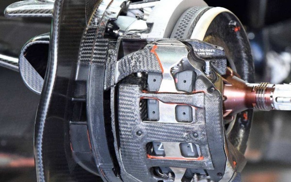 制動(dòng)能量回收是什么 回收多余能量并轉(zhuǎn)化為電能