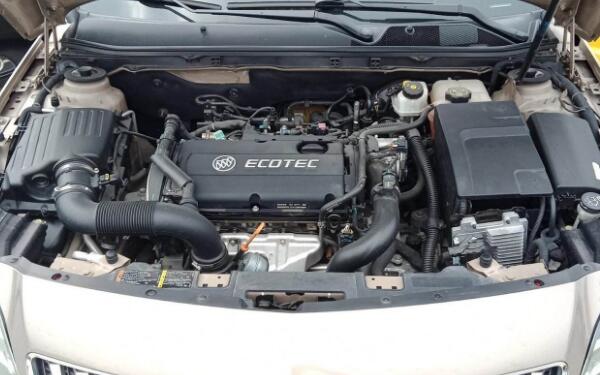 發(fā)動機(jī)護(hù)板是什么 發(fā)動機(jī)護(hù)板的分類有哪些