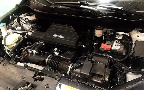 發(fā)動機(jī)散熱器的性能介紹 清洗散熱器需要注意什么