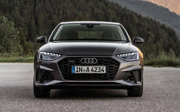 奧迪a4l價(jià)格多少 定價(jià)30.58-39.68萬(wàn)元