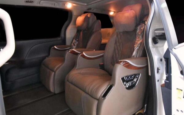 豐田旗下商務(wù)性汽車 塞納價(jià)格多少錢一輛