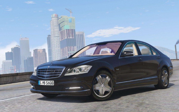 奔馳轎車的頂級產(chǎn)品 奔馳s600價(jià)格多少