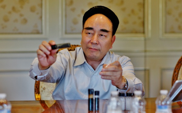 華晨系下香港圓通科技董事長 仰融的“跌宕”人生