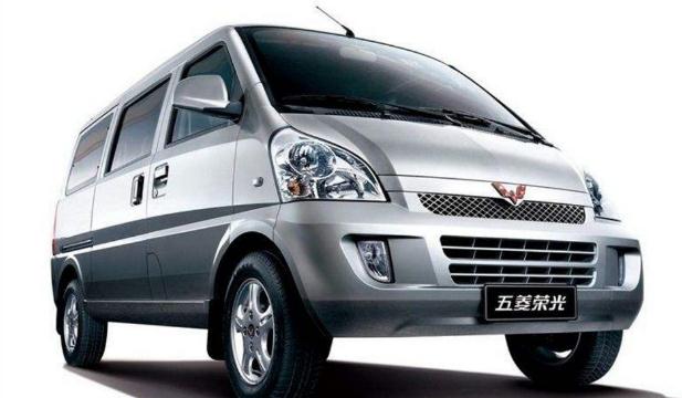 微型面包車哪個(gè)好，五菱宏光誰與爭(zhēng)鋒（神車口碑）