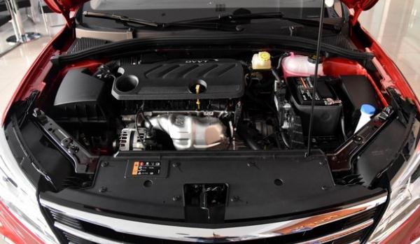 2020款榮威i5智聯(lián)賀歲版上市，語音在線點餐不是夢