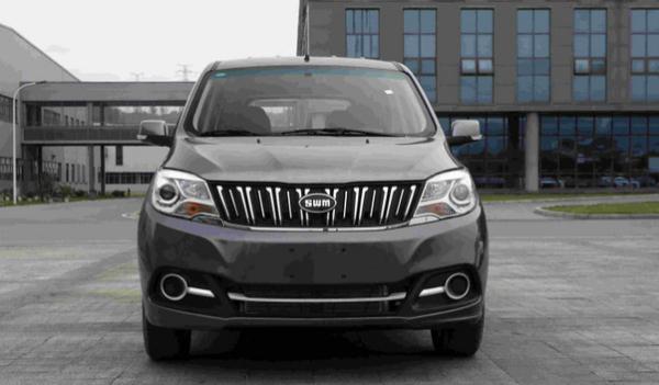 SWM斯威X2正式上市銷(xiāo)售，外觀時(shí)尚內(nèi)飾感強(qiáng)