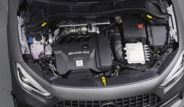 新款A(yù)MGA 35L車型上市，百公里加速僅需要4.9秒