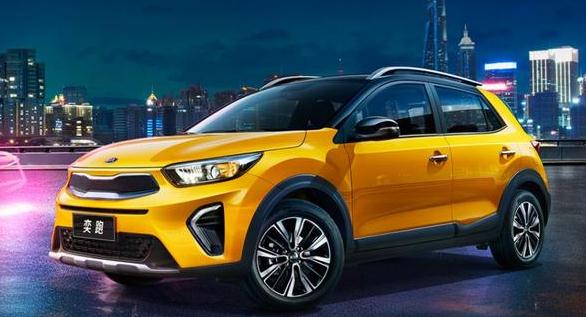 起亞奕跑CVT版，綜合油耗為5.7L/100km