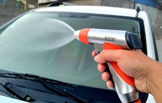 鋰電池電動洗車水槍怎么樣，車友必備