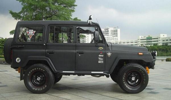 什么越野車性價比高，口碑最好的陸地巡洋艦（霸氣十足）