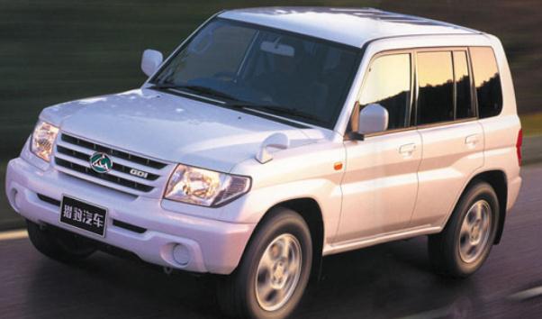 什么越野車性價比高，口碑最好的陸地巡洋艦（霸氣十足）