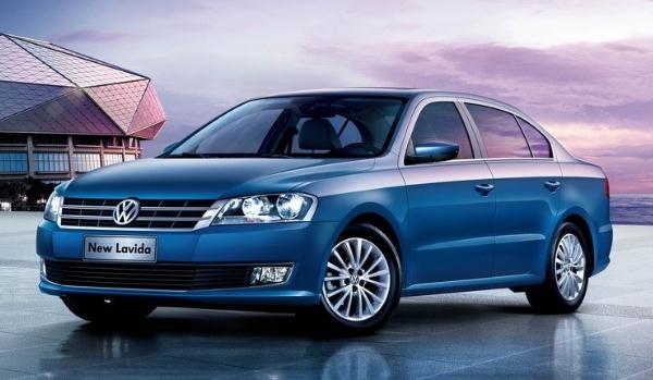 10萬左右什么車好，軒逸VS飛度油耗很實(shí)惠（軒逸銷量更好）